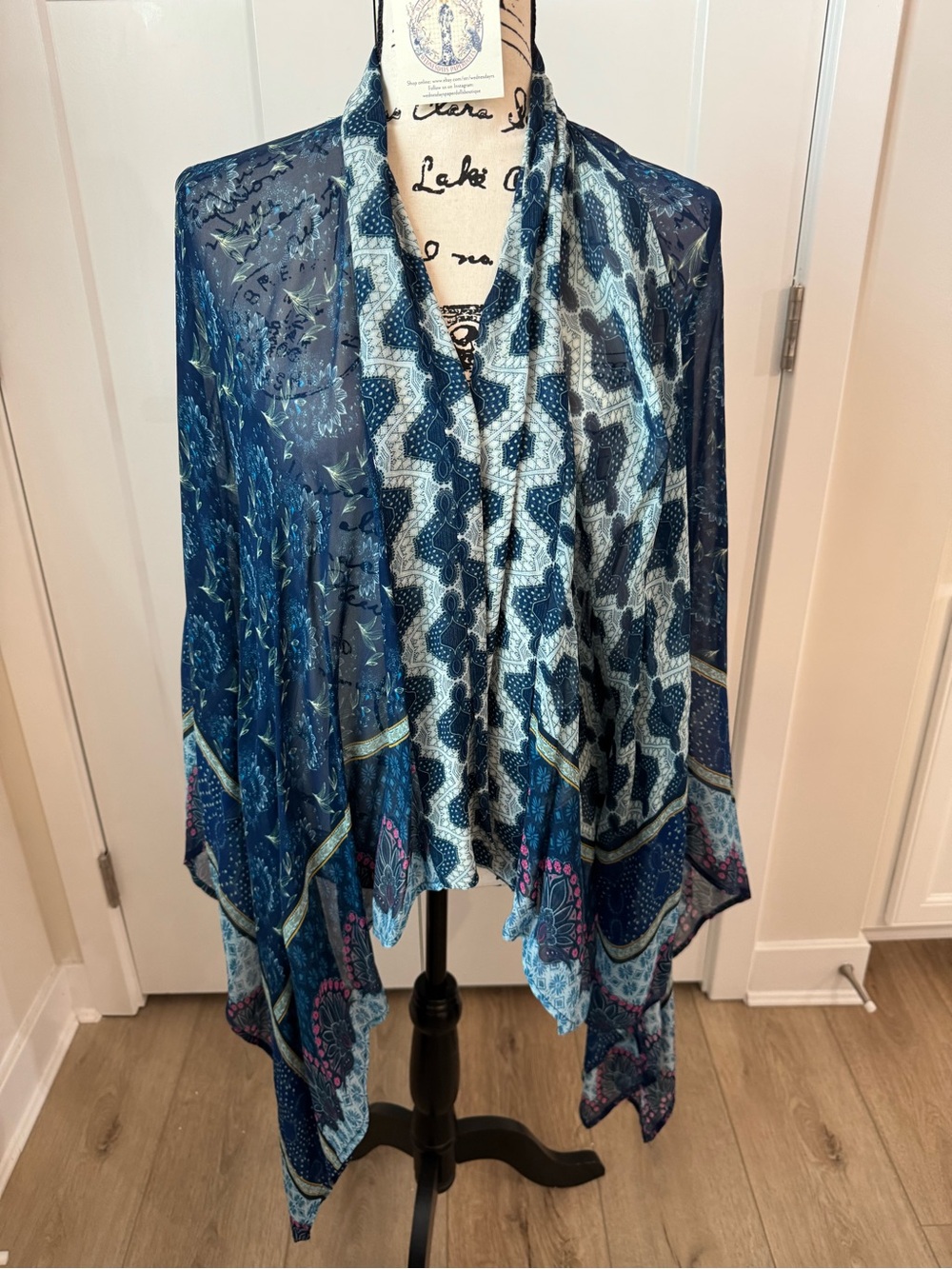 Akemi & Kin Open Kimono Cape Womens One Size Teal Asymmetrical Topper Boho Wrap